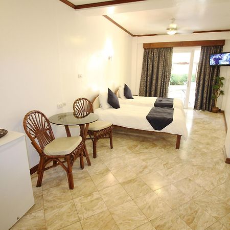 Mermaid Resort Пуерто-Галера Екстер'єр фото